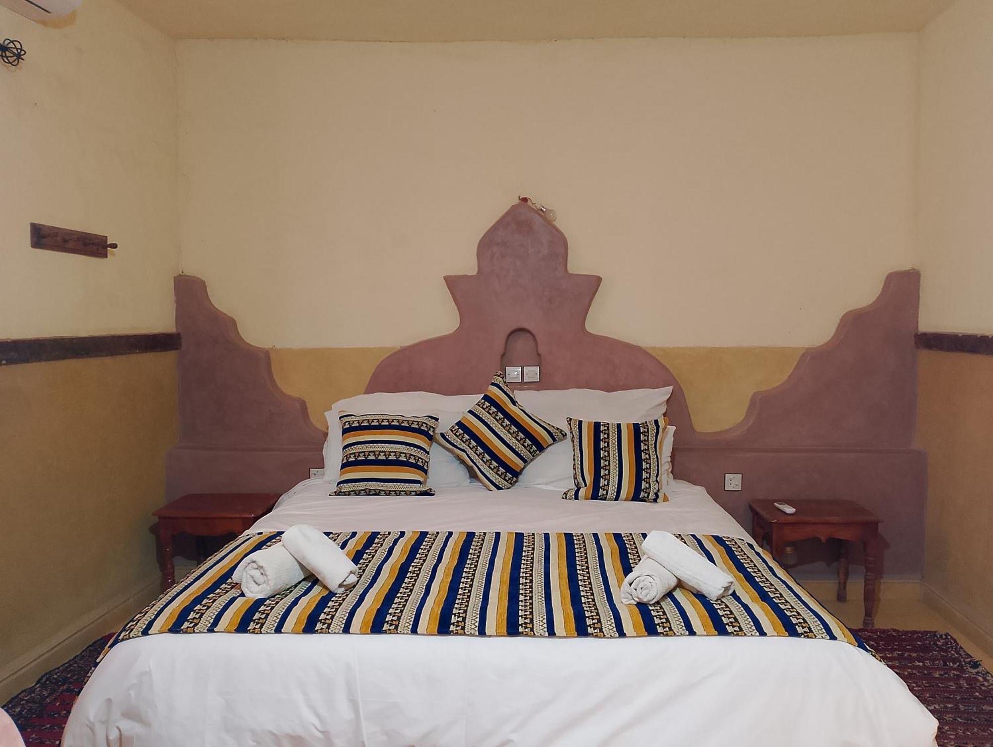 Hotel Riad Oasis Merzouga Exterior photo