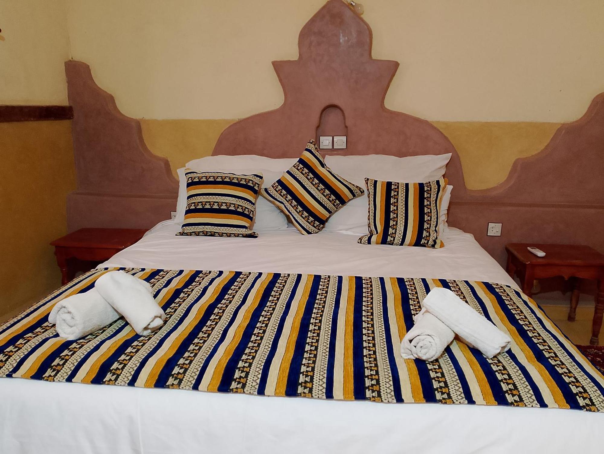 Hotel Riad Oasis Merzouga Exterior photo