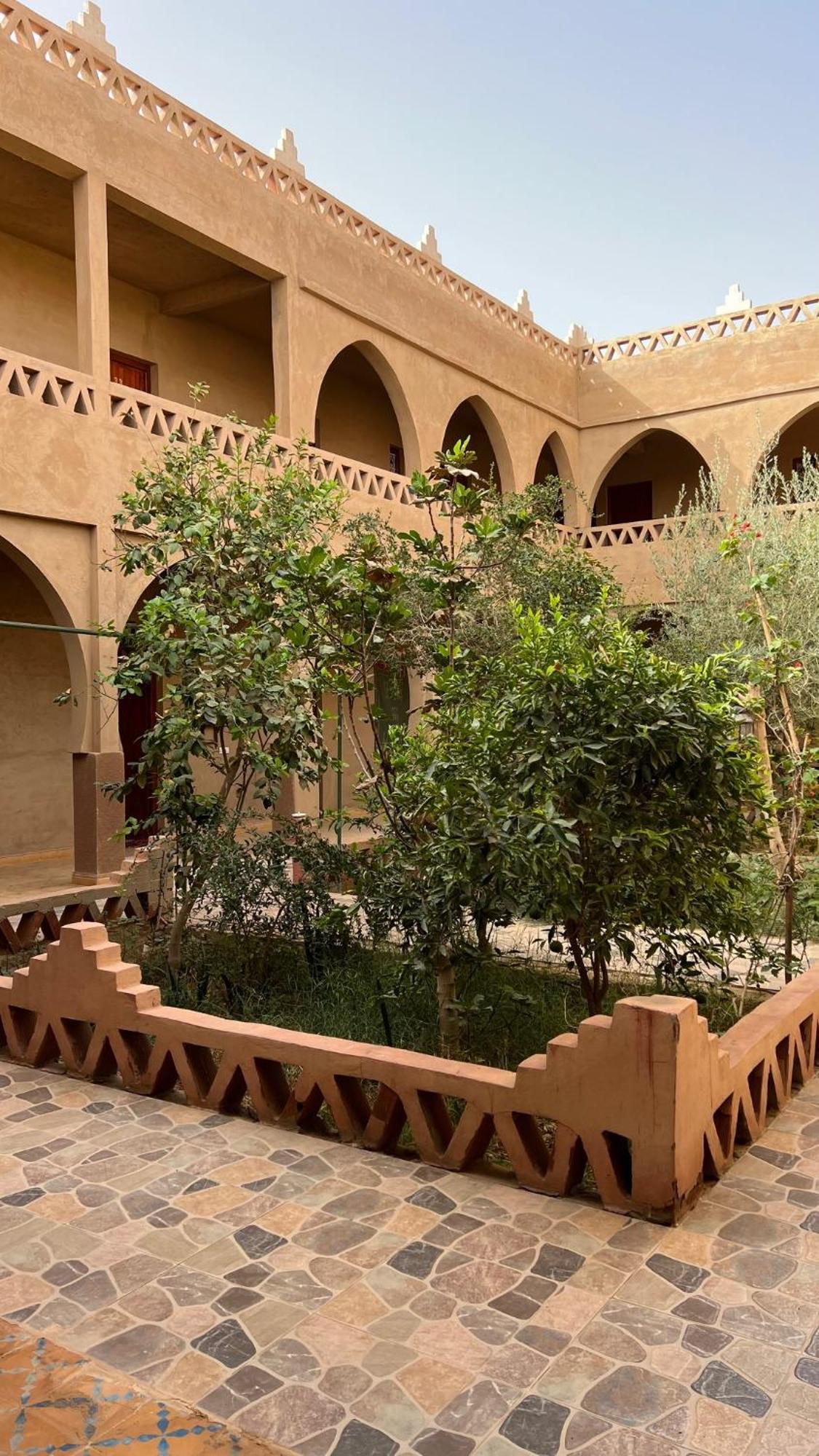Hotel Riad Oasis Merzouga Exterior photo
