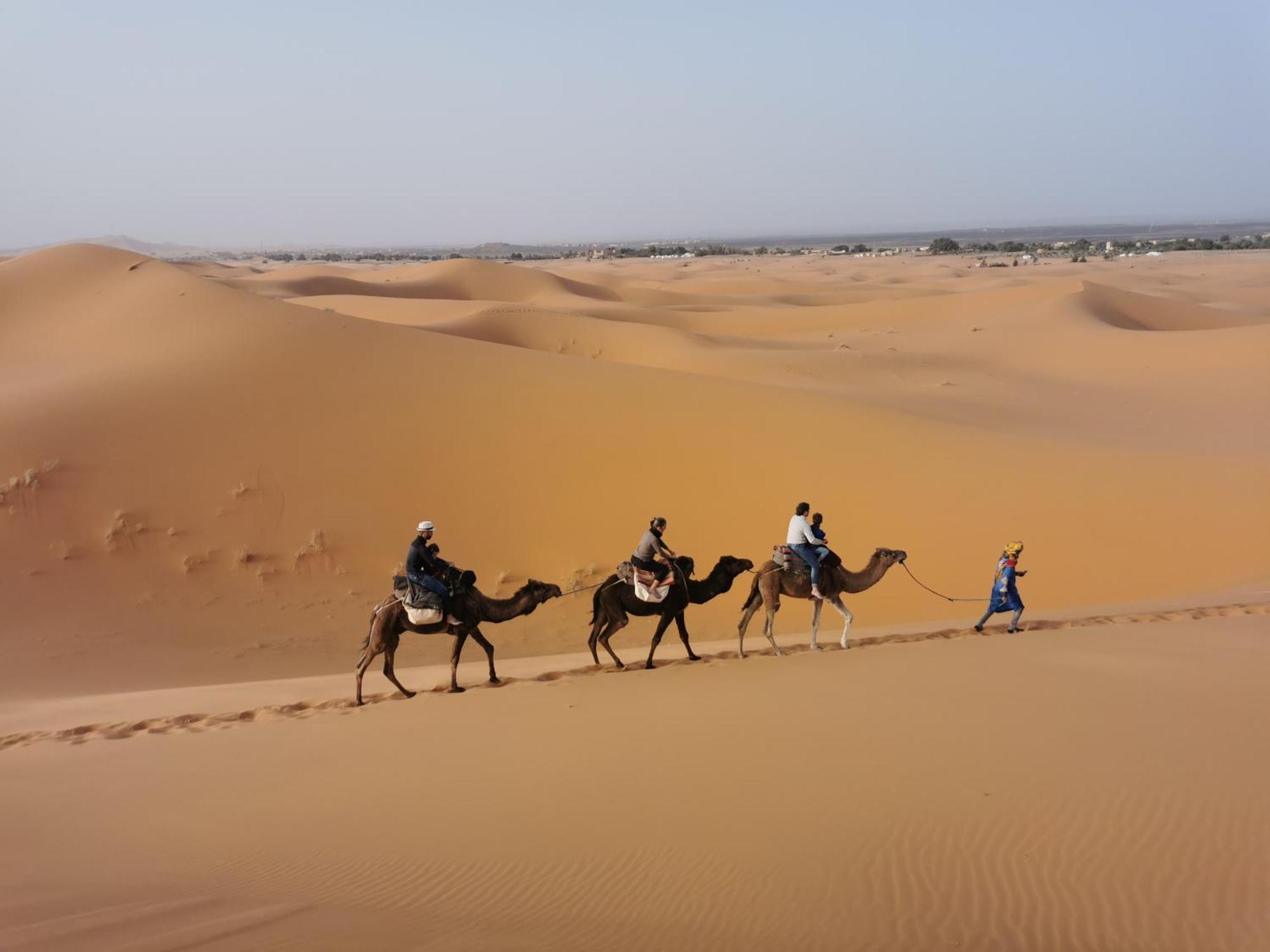 Hotel Riad Oasis Merzouga Exterior photo