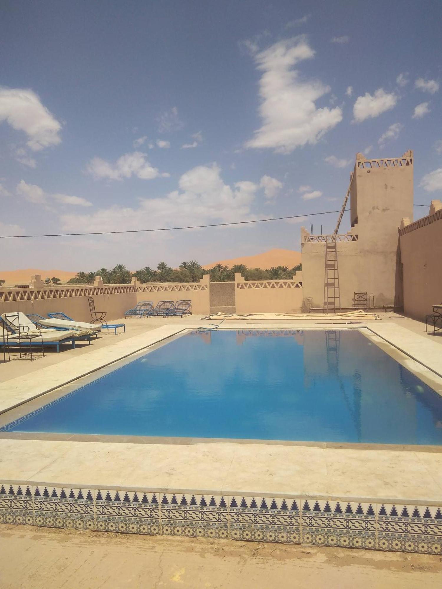 Hotel Riad Oasis Merzouga Exterior photo