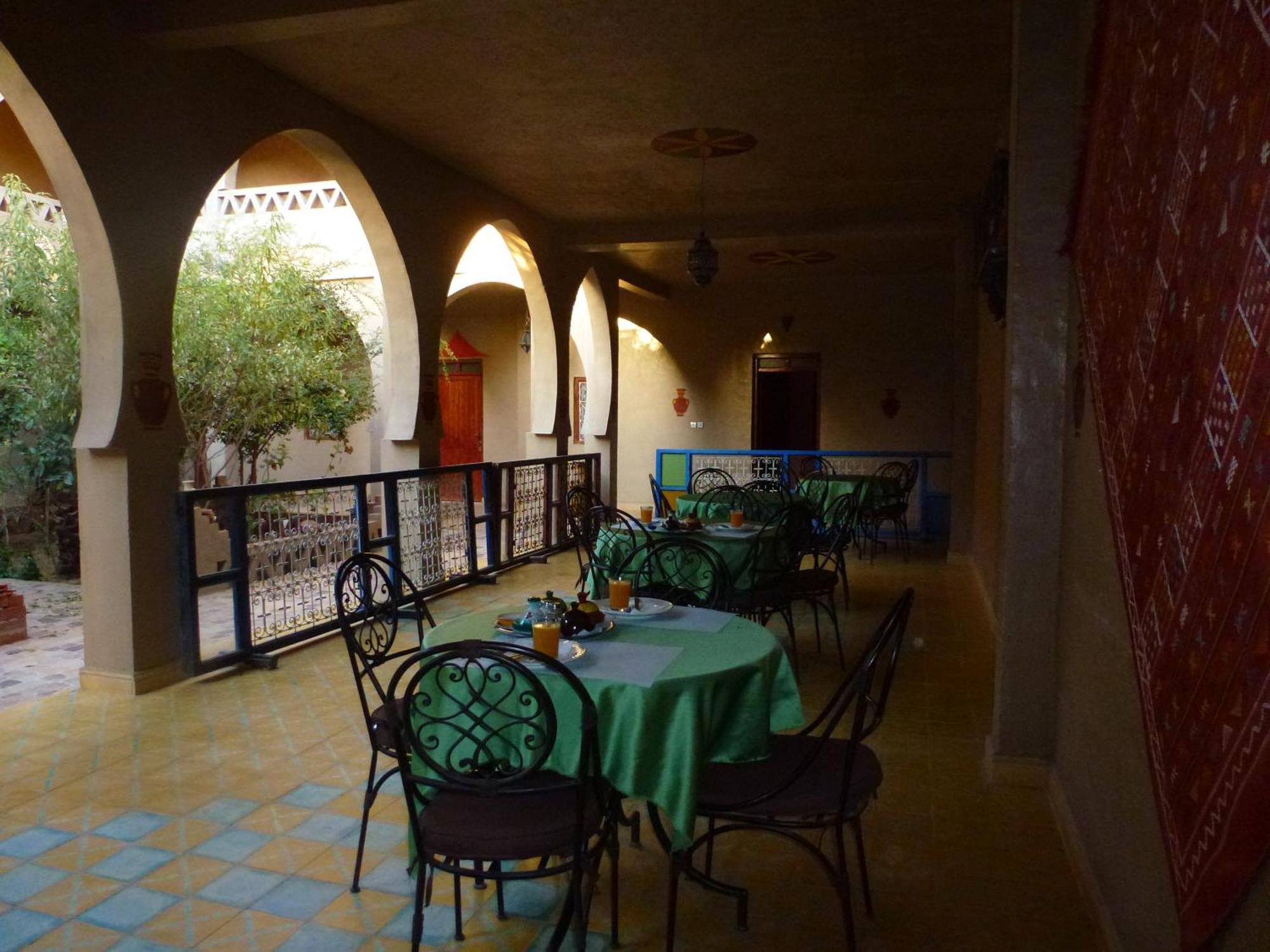 Hotel Riad Oasis Merzouga Exterior photo