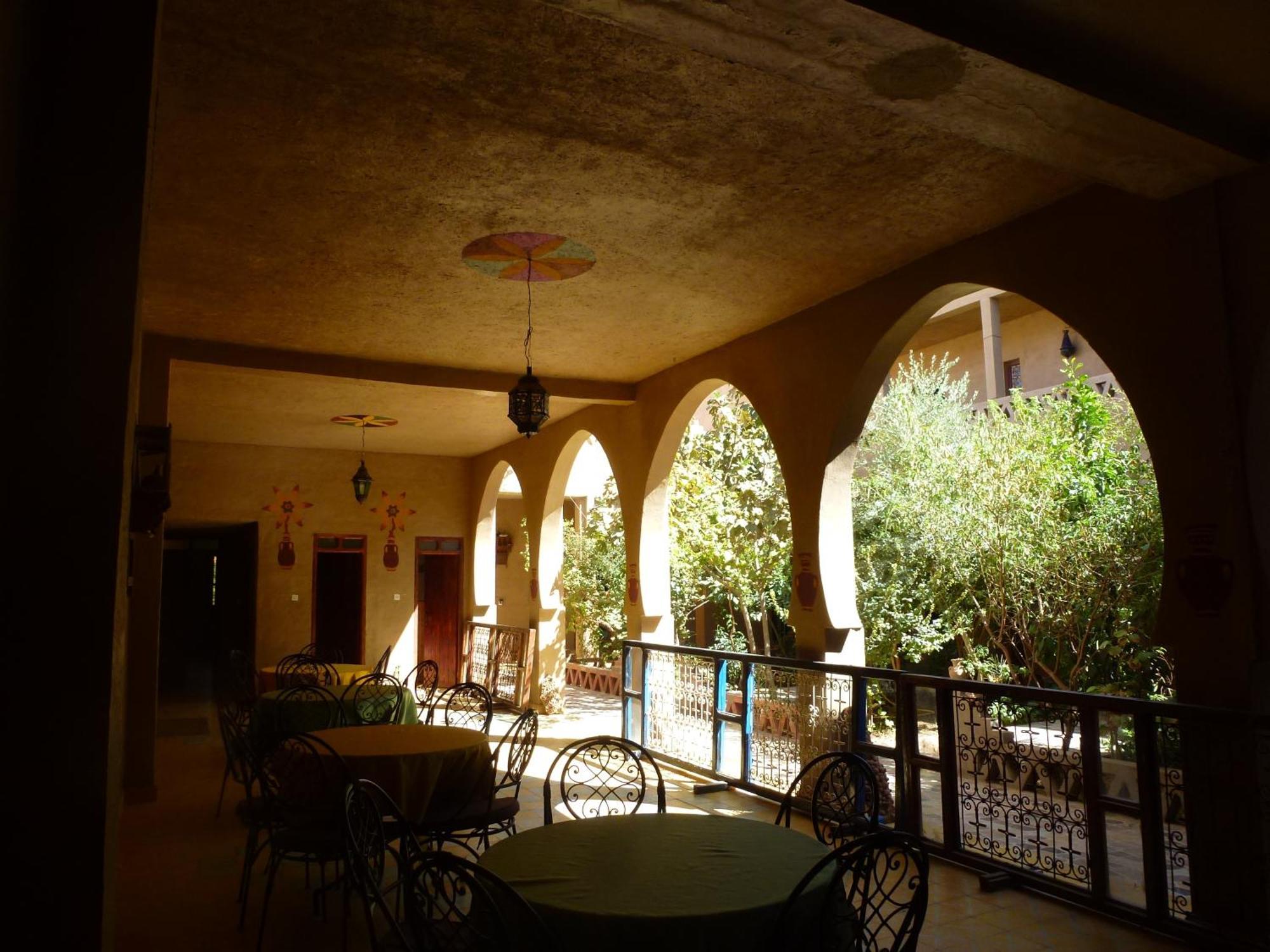 Hotel Riad Oasis Merzouga Exterior photo